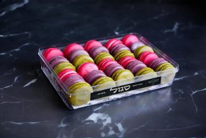 מגש מקרון במגוון טעמים